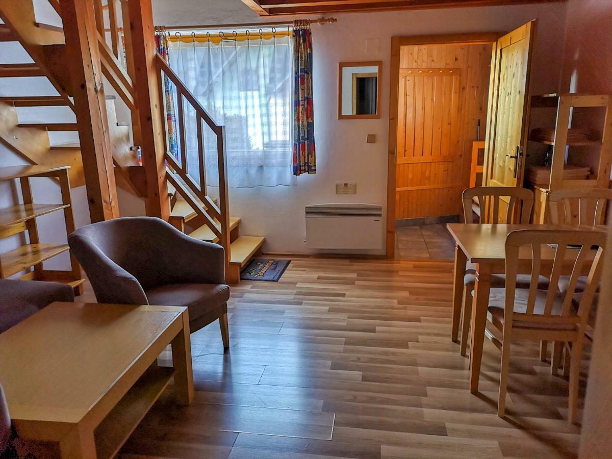 Apartman 311 Tatralandia Liptovsky Mikulas Exterior photo